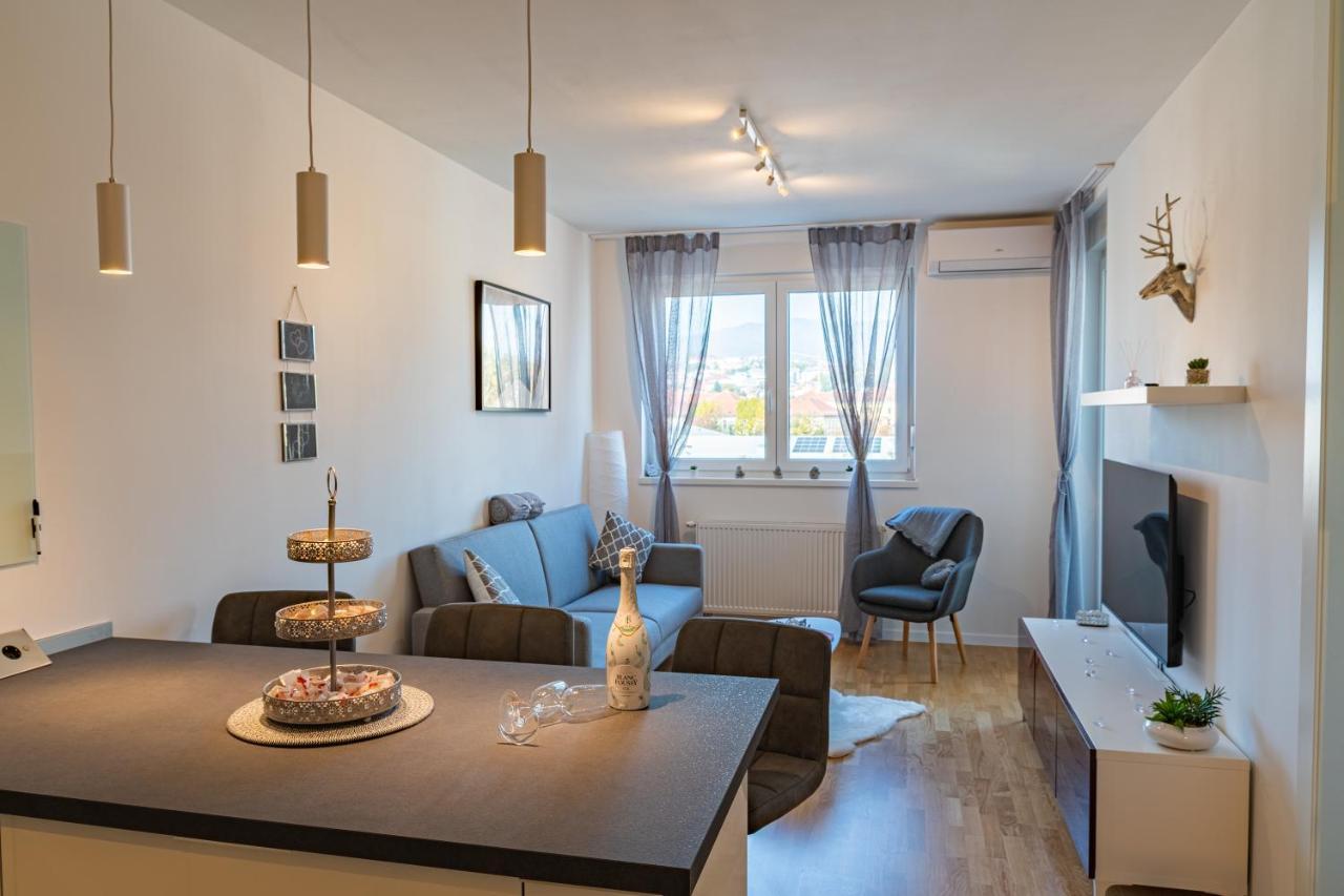 Flexible Selfcheckins 25 - Zagreb - Garage - Loggia - New - Luxury Daire Dış mekan fotoğraf